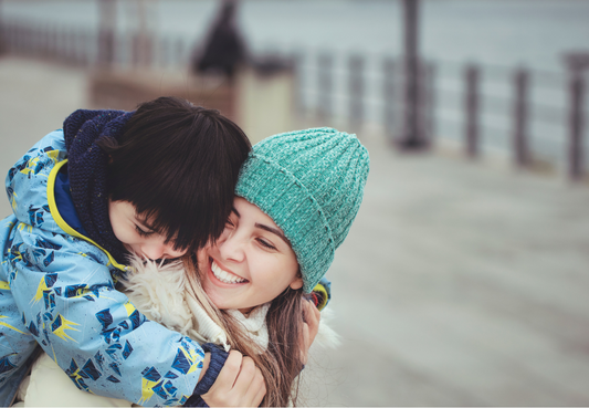 Essential Oils for Seasonal Wellness: Boosting Immunity Naturally
