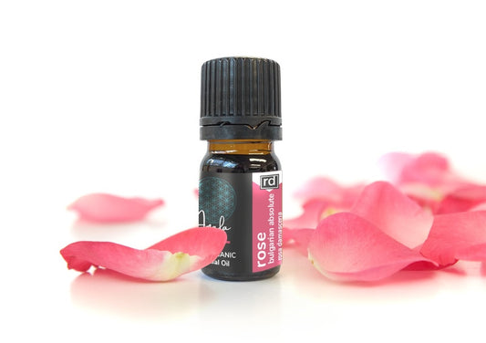 Bulgarian Rose Oil - the Queen of Flowers